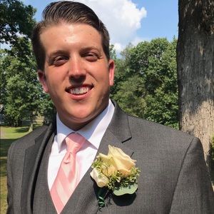 Meet your Posher, Cameron